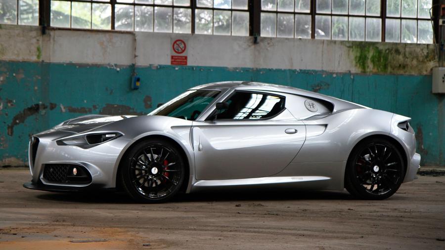  Alfa Romeo 4C by Umberto Palermo Design 2018 года  (фото 4 из 10)